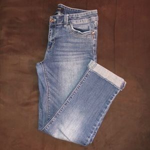 White House Black market slim crop